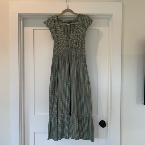 Old Navy - Picture 2 of 5